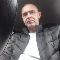 Михаил, 46