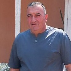 Юрий, 50