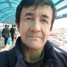 Михаил, 54