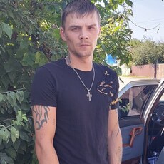 Игнат, 32