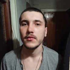 Арсений, 27