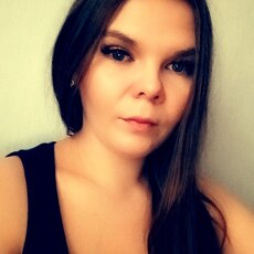 Дина, 32