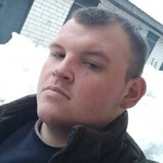 Тарас, 22