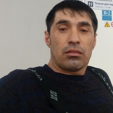 Веня, 42