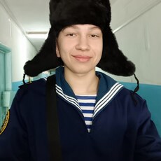 Геннадий, 19