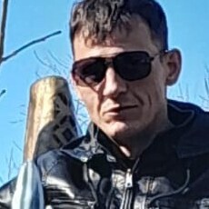 Сева, 40