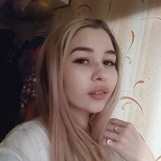Лидия, 25