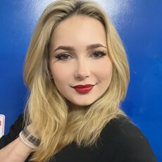 Аня, 27