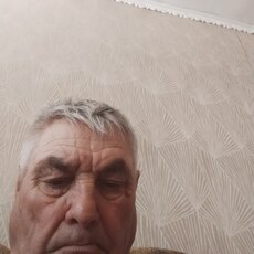 Сева, 58