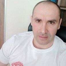 Андрюха, 40