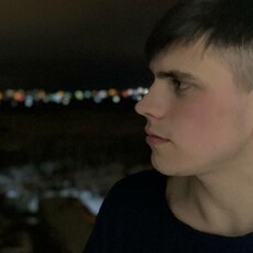 Виталий, 21