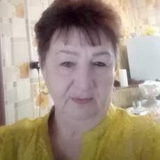 Лариса, 68