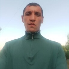 Лёша, 37