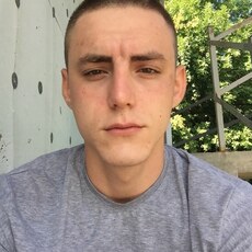 Сеня, 21