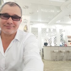 Миша, 53