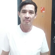 Радомир, 52