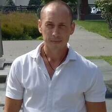 Лука, 32