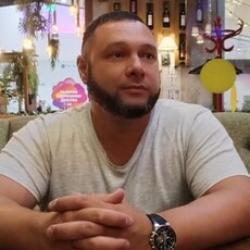 Анатолий, 36