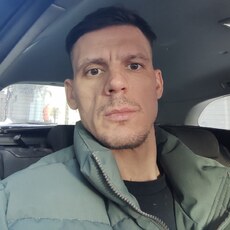 Валерий, 38