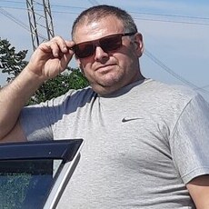 Роман, 46