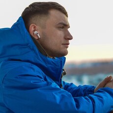 Витя, 25