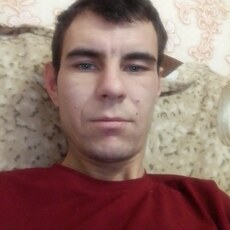 Тимур, 28