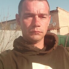 Коля, 32