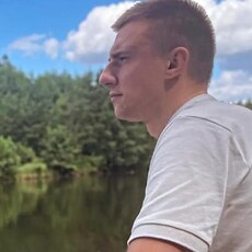 Альберт, 24