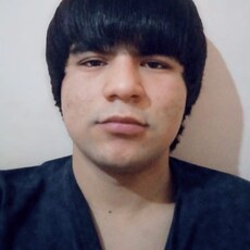 Павел, 25