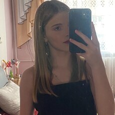 Валя, 19