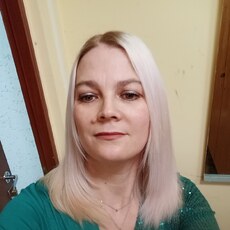 Эмма, 43