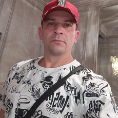 Гоша, 42