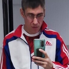 Степан, 33