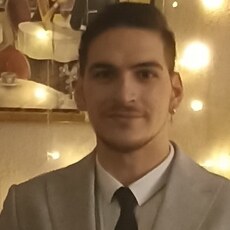 Тим, 27