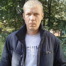 Валера, 45