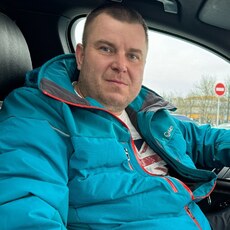 Виктор, 42