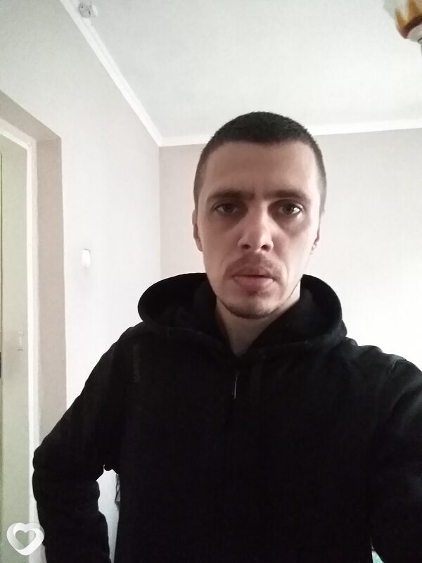 Валя