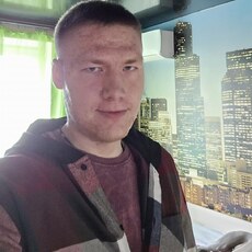 Андрей, 27