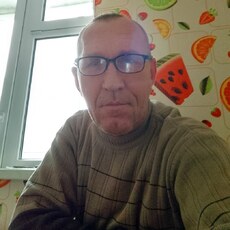 Валера, 48