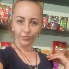 Зина, 36
