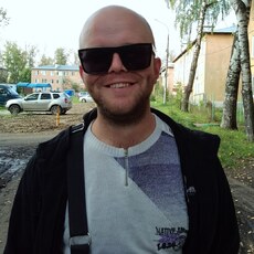 Артём, 27