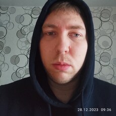 Эмиль, 27