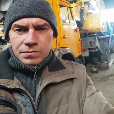 Гена, 45