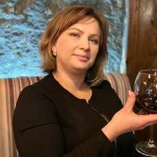 Юлиана, 42