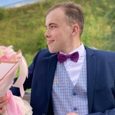 Тарас, 26