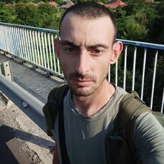 Тим, 31