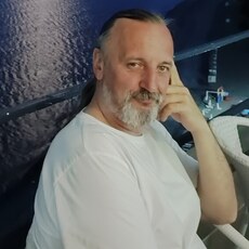 Юра, 47