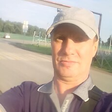 Валентин, 49