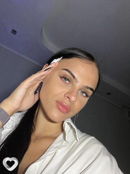 Алина