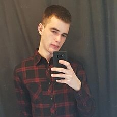 Артём, 28